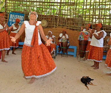 Beijuzeiras de Areia Branca celebram ancestralidade e empoderamento - Imagem