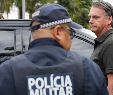 Bolsonaro isolado: STF cancela todas as visitas após prisão preventiva - Imagem