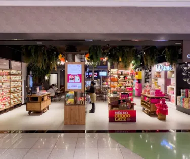 Cacau Show intensifica produção de Natal e cria 500 novas vagas - Imagem