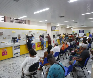 Cartão de crédito e desemprego: por que o endividamento das famílias bateu recorde - Imagem