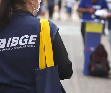 Concurso do IBGE com mais de 9 mil vagas tem edital publicado - Imagem