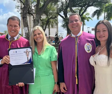 Empresário Glicério Lemos é recebido na Irmandade do Senhor do Bonfim - Imagem