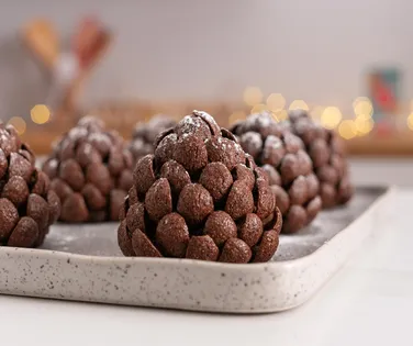 Esse doce de chocolate crocante e saboroso promete virar hit do Natal - Imagem