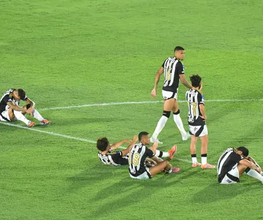 Ex-Bahia perde pênalti decisivo e Atlético-MG é vice da Sul-Americana - Imagem