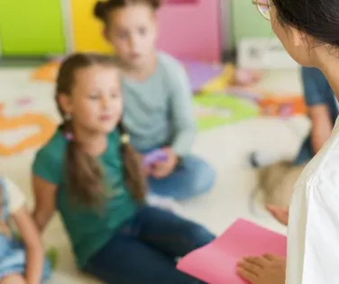 Governo Lula troca 'serviço' por 'assistência' no Estatuto da Criança; entenda - Imagem