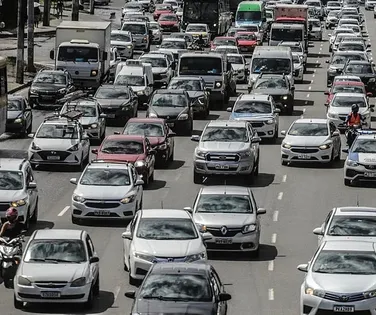 Motoristas de app ficarão livres do IPVA? Veja quem tem direito ao benefício - Imagem