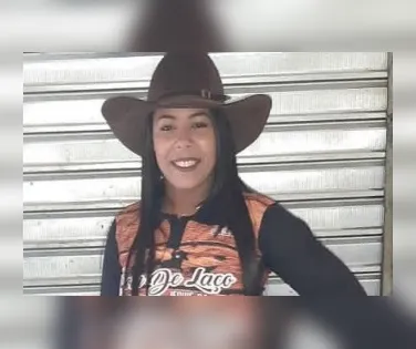 Mulher mata atual namorada do ex a golpes de canivete - Imagem