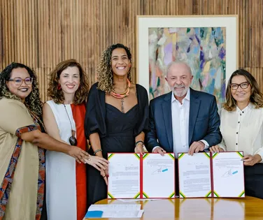 No Dia da Consciência Negra, Lula regulariza territórios quilombolas - Imagem