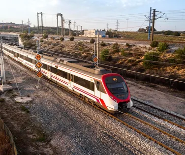 Passeio de trem mostra uma das vistas mais incríveis do Brasil - Imagem