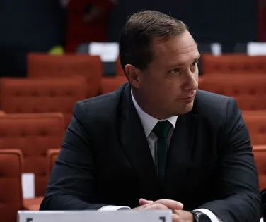 STF recebe Mauro Cid para audiência que marca início da pena - Imagem