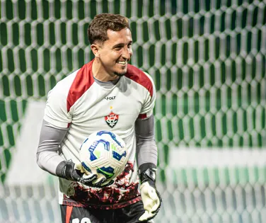 Vitória relaciona Thiago Couto para enfrentar o Sport; veja lista - Imagem