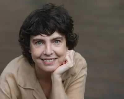 Adriana Calcanhotto será homenageada no Palco A Tarde FM