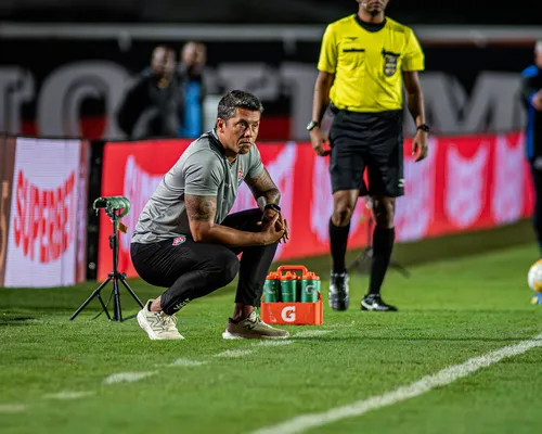 Ex-Vitória, Carpini vira alvo do Sport para 2026; entenda o cenário - Imagem