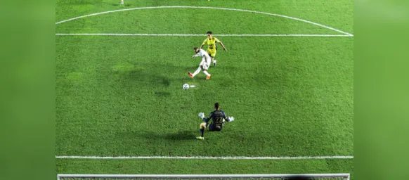 "Aprendi com Romário”, diz Neymar sobre calma em gol contra o Mirassol - Imagem