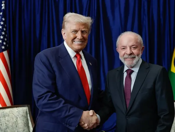 Trump e Lula discutem relações comerciais em conversa recente - Imagem