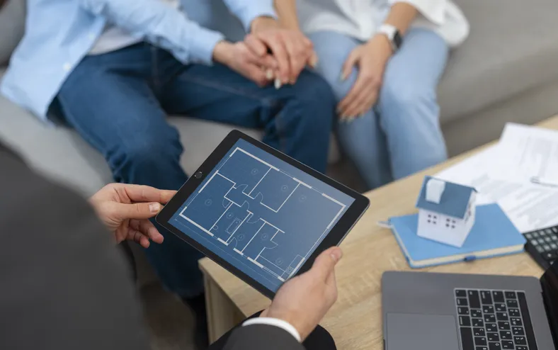 Avaliador de imóveis: a profissão que paga R$ 15 mil/mês e você não conhecia - Imagem