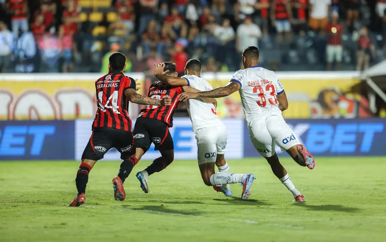 Bahia e Vitória aparecem entre os clubes mais odiados do Brasil - Imagem