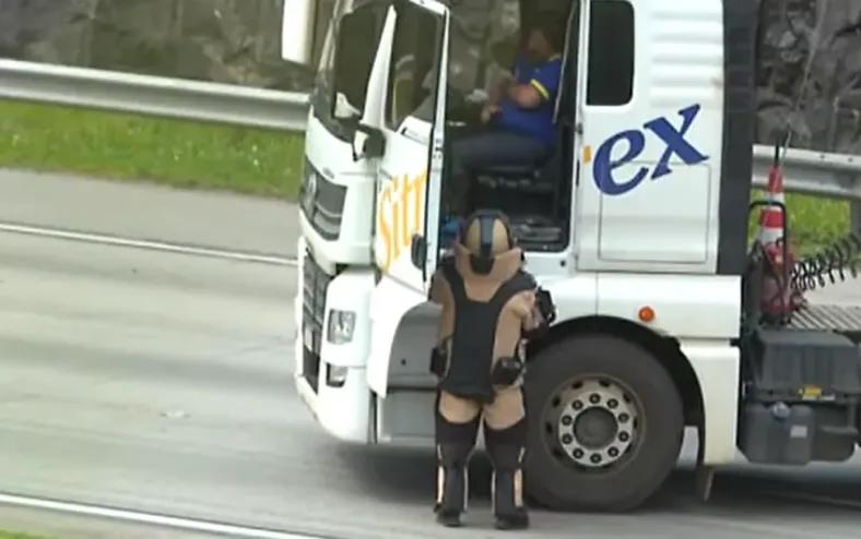 Motorista confessa ter armado sequestro e ameaça de bomba na Rodoanel - Imagem