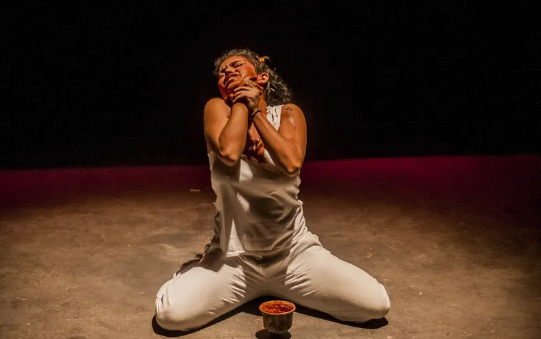 Projeto abre curso gratuito de teatro; veja como participar - Imagem