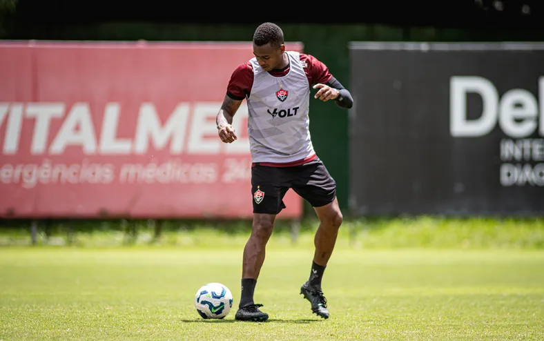 Vitória não relaciona reforços gringos contra o Palmeiras; veja lista - Imagem