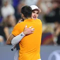 Alcaraz sofre, mas supera João Fonseca no tie-break em Miami imagem