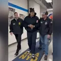 Algemado, Maduro caminha em Agência Antidrogas nos EUA; veja o vídeo imagem
