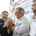 Após atritos, Alcolumbre agradece Lula por obra no Amapá imagem