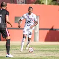 Após fratura, joia do Vitória sofre nova lesão e vira desfalque imagem