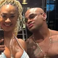 Após rumores, Cezar Black e Aline Patriarca são flagrados aos beijos imagem