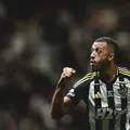Bahia e Atlético-MG conversam sobre permanência de zagueiro para 2026 imagem