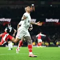 Brasileiro supera lesões e volta a marcar após quase um ano sem gols imagem