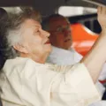 Carro mais barato para idosos: decisão pode acontecer a partir de 2026 imagem