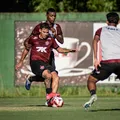 Cria da base pode reestrear pelo Vitória após cinco empréstimos imagem
