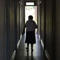 Cura? Anvisa aprova medicamento para pacientes com Alzheimer imagem