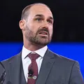Eduardo Bolsonaro ataca PL após cassação: "Não é partido político" imagem