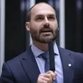 Eduardo, Zambelli e Ramagem: deputados ausentes custam R$ 460 mil à Câmara imagem