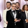 Elenco de O Agente Secreto celebra Globo de Ouro com roda de samba imagem