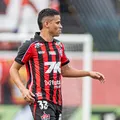 Erick pode virar um dos jogadores mais caros da história do Vitória imagem