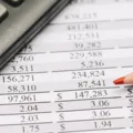 Essa empresa é a que mais paga salário e distribui riqueza no Brasil imagem