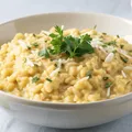 Jantar rápido em 25 Minutos: arroz cremoso de uma panela só imagem