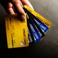 Juros sobem para pessoas físicas e caem para empresas, aponta BC imagem