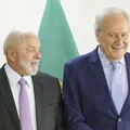Lewandowski antecipa saída e entrega carta de demissão a Lula imagem