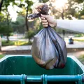 Lixo fora de hora: multas pesadas podem chegar a R$ 100 mil imagem