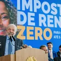 Lula diz que Brasil deu lição de democracia com prisão de Bolsonaro imagem