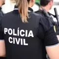 Mulher suspeita de mandar matar o irmão é solta por engano na Bahia imagem