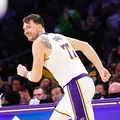 NBA suspense jogador após tentativa de agressão a rival imagem