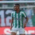 Novo reforço do Vitória desabafa em despedida com ex-clube: "Graditão" imagem