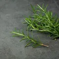 O truque com alecrim que perfuma a casa e melhora o bem-estar imagem