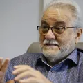 ‘Os Comunistas Estão Chegando’, a nova incursão de Emiliano José imagem