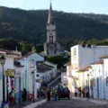 Parou no tempo? Cidade brasileira preserva vida dos anos 50 imagem